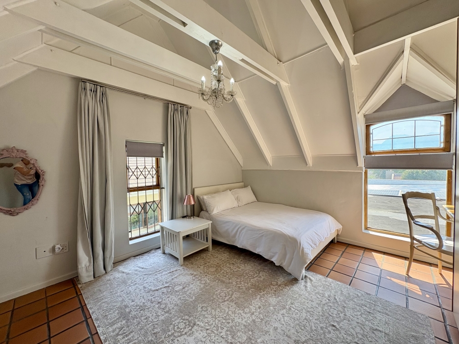 4 Bedroom Property for Sale in Hoog En Droog Western Cape